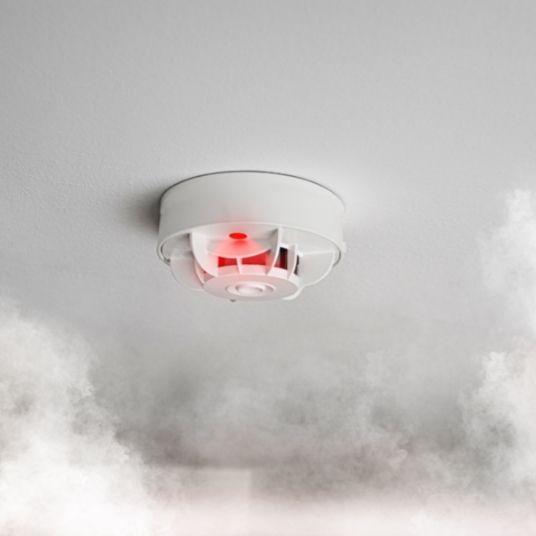 smoke alarms electrical services greenslopes